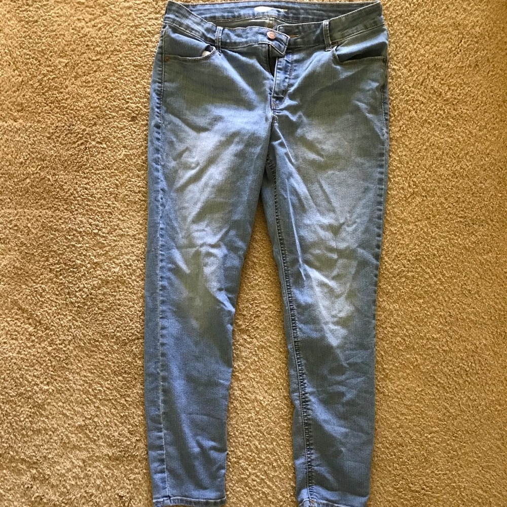 Old Navy skinny jeans
